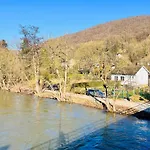 Riverside Surrounded By Nature For Two 別荘 Esneux
