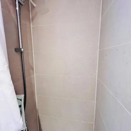 Riverside Surrounded By Nature For Two *