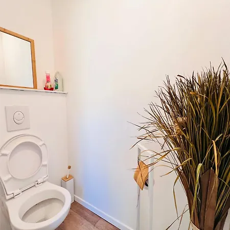 Dom wakacyjny Riverside Surrounded By Nature For Two Esneux